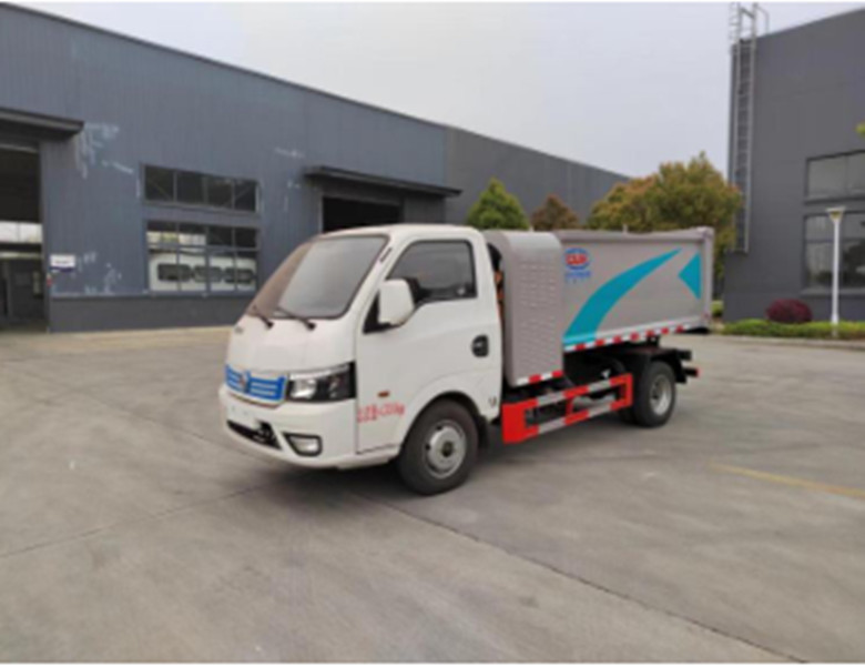  東風(fēng)純電動(dòng)掛桶式垃圾車			