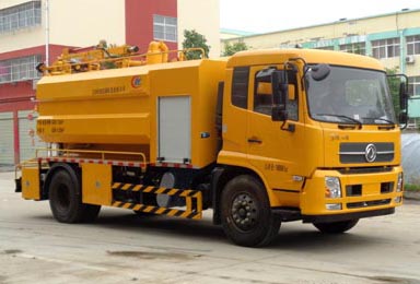 天錦8方清洗吸污車