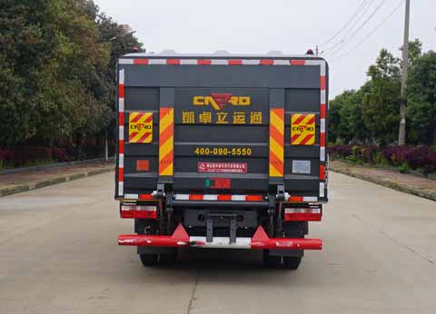 國六東風(fēng)密閉式桶裝垃圾車