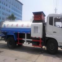 東風(fēng)天錦升降平臺(tái)高壓清洗車(chē)