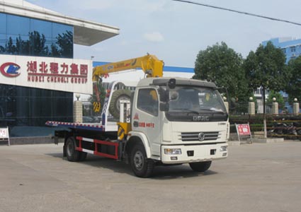 多利卡國(guó)四多功能清障車（3噸吊機(jī)）